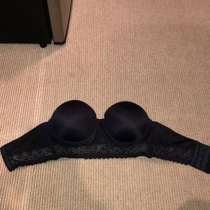 Strapless bra